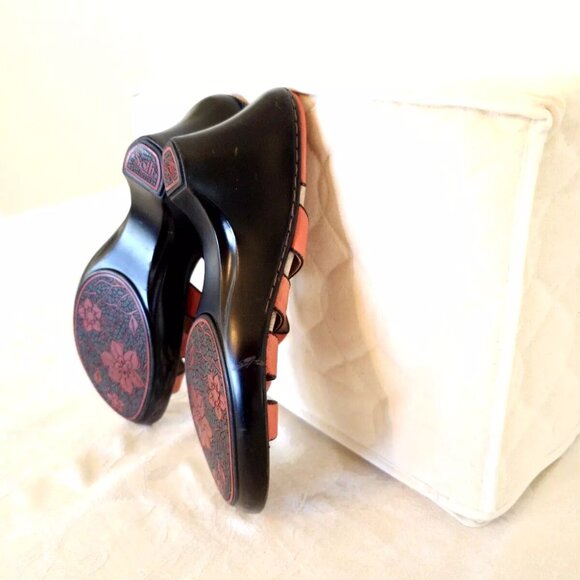 Womens SOFFT Leather Flats Sandals Shoes 10 M Coral Salmon Orange Black Slip On - Picture 13 of 13